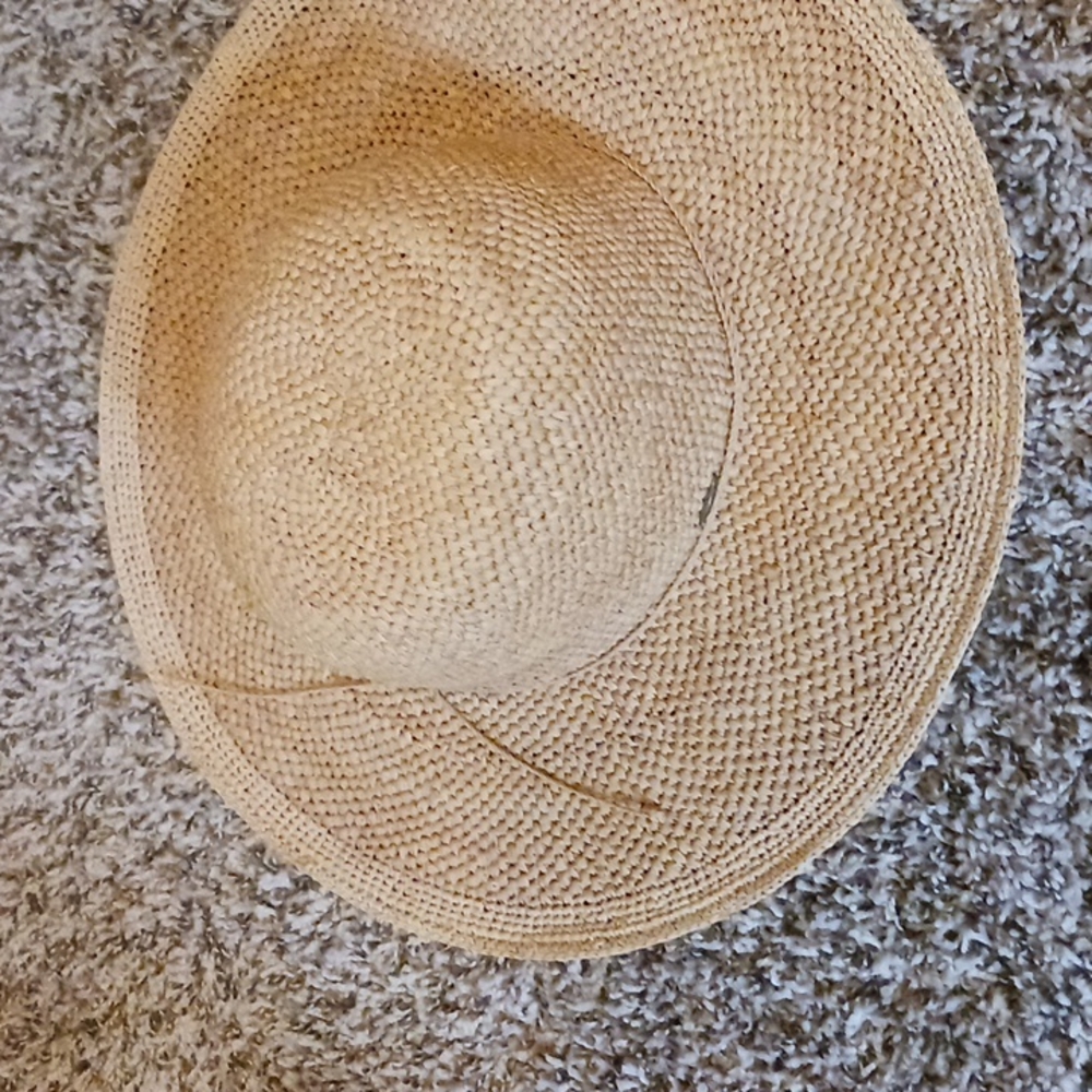 Straw hat